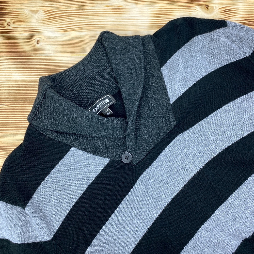 Express Men's Shawl Neck Pullover Sweater Sz XL